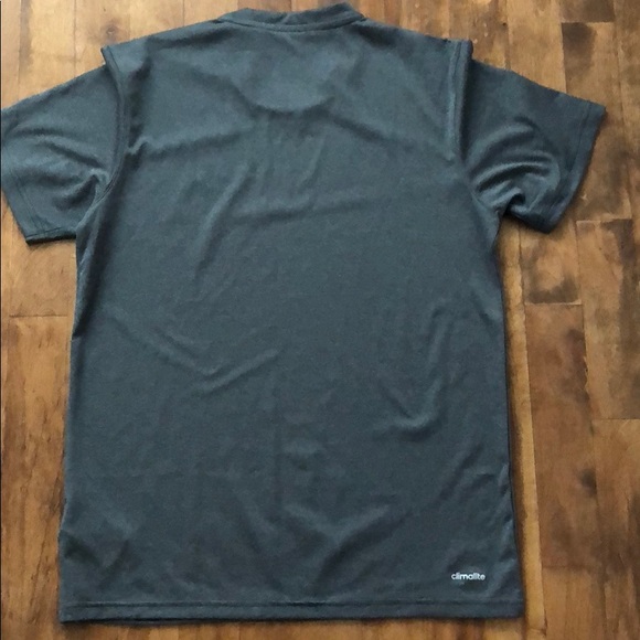 Adidas climate t shirt - Picture 4 of 6